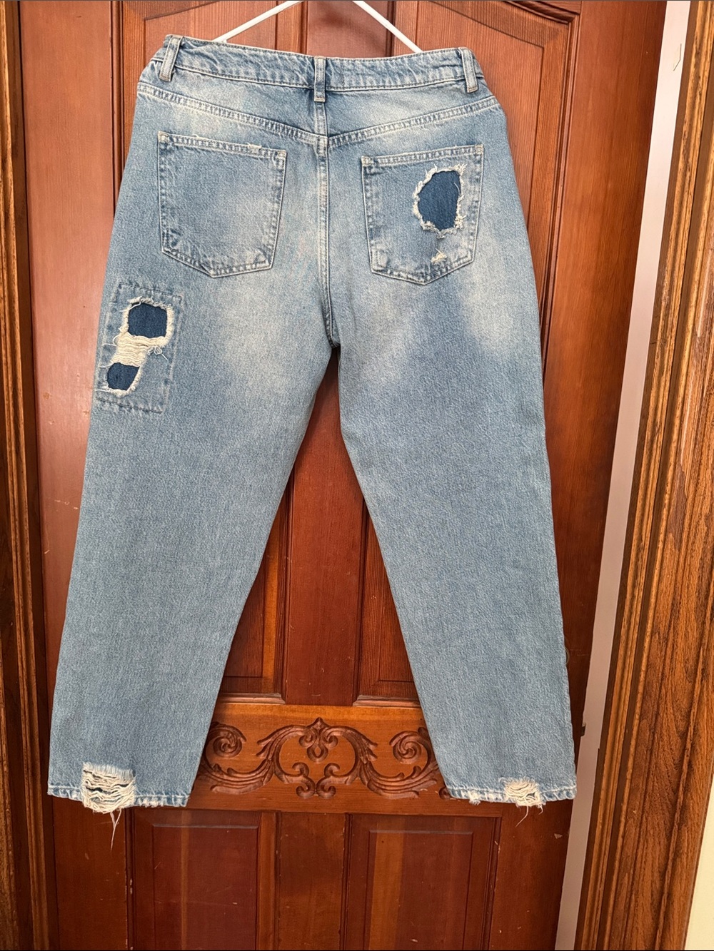 We the Free Relaxed Light Blue Denim Jeans with Navy Floral Patchwork - Picture 5 of 5